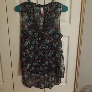 Floral nice tank top